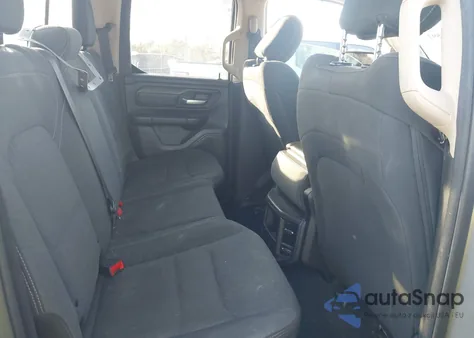 2019 Ram 1500 Tradesman 4X2 6'4 Box z USA, uszkodzony, nr VIN 1C6RRECT7KN604089